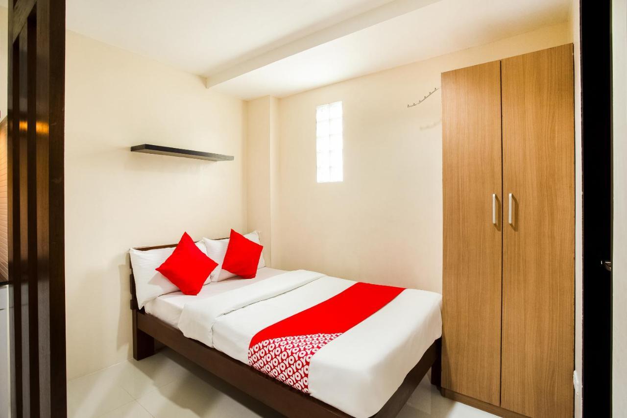 Oyo 199 Solange Apartelle Davao City Exteriör bild