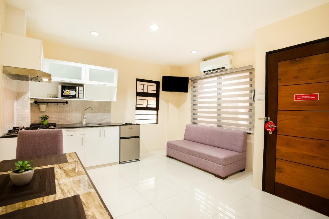 Oyo 199 Solange Apartelle Davao City Exteriör bild